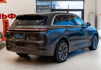 Новый LiXiang L7 2025 (4 фото)