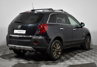 Подержанный автомобиль Opel Antara 2013 года (5 фото)