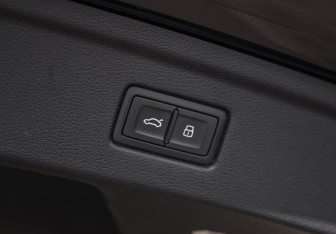 Подержанный автомобиль Audi A5 Liftback 2020 года (37 фото)