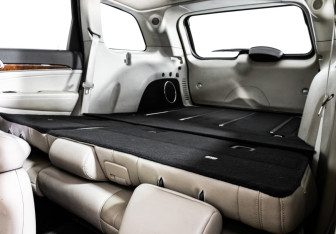 Подержанный автомобиль Jeep Grand Cherokee 2011 года (24 фото)