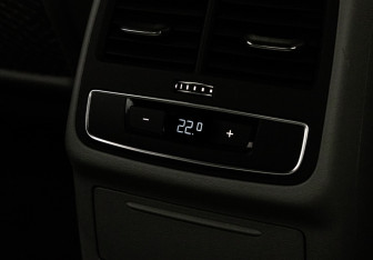 Подержанный автомобиль Audi A5 Liftback 2017 года (31 фото)