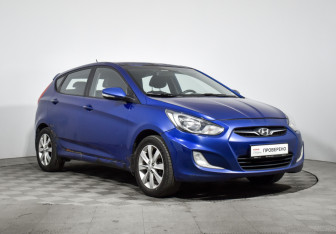 Подержанный автомобиль Hyundai Solaris Hatchback 2012 года (3 фото)