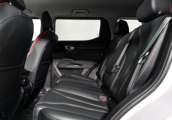 Подержанный автомобиль Haval H3 2024 года (13 фото)