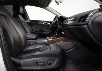 Подержанный автомобиль Audi A6 Sedan 2013 года (24 фото)