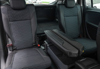 Подержанный автомобиль Opel Zafira Compactvan 2014 года (29 фото)