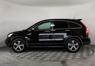 Подержанный автомобиль Honda CR-V 2010 года (8 фото)