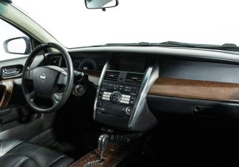 Подержанный автомобиль Nissan Teana 2007 года (9 фото)