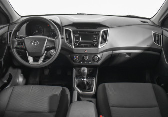 Подержанный автомобиль Hyundai Creta 2019 года (13 фото)