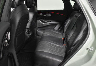 Подержанный автомобиль Exeed RX 2023 года (11 фото)