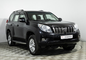 Подержанный автомобиль Toyota Land Cruiser Prado 2010 года (3 фото)