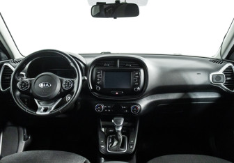 Подержанный автомобиль Kia Soul 2020 года (14 фото)