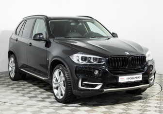 Подержанный автомобиль BMW X5 2015 года (3 фото)