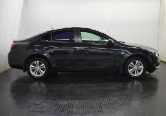 Подержанный автомобиль Opel Insignia Sedan 2014 года (4 фото)