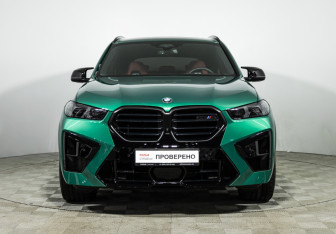 Подержанный автомобиль BMW X5 M 2024 года (2 фото)