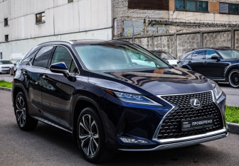 Подержанный автомобиль Lexus RX 2022 года (4 фото)