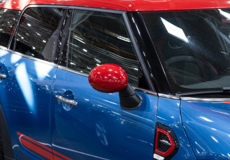 Подержанный автомобиль MINI Countryman 2019 года (8 фото)