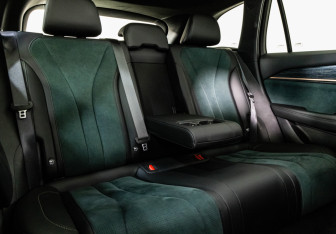 Подержанный автомобиль Geely Monjaro 2023 года (31 фото)