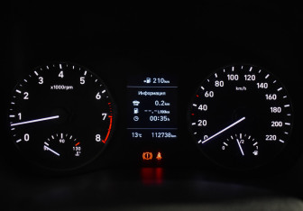 Подержанный автомобиль Hyundai Solaris Sedan 2017 года (20 фото)