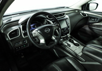 Подержанный автомобиль Nissan Murano Suv 2019 года (11 фото)