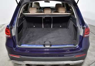 Подержанный автомобиль Mercedes-Benz GLC Coupe 2020 года (18 фото)