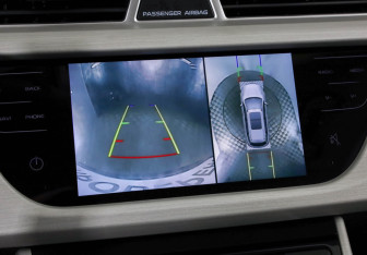 Подержанный автомобиль Geely Atlas 2021 года (16 фото)