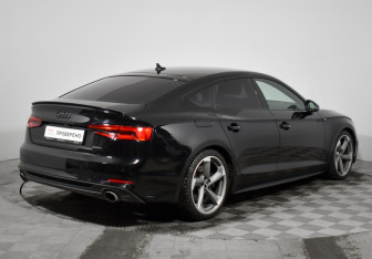 Подержанный автомобиль Audi A5 Liftback 2017 года (6 фото)