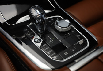 Подержанный автомобиль BMW X5 2019 года (24 фото)