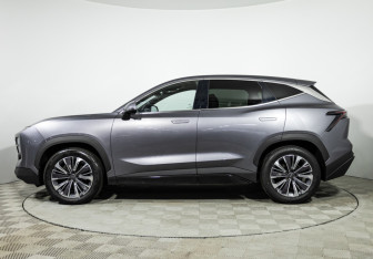 Подержанный автомобиль Jetour Dashing 2023 года (8 фото)