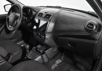 Подержанный автомобиль LADA (ВАЗ) Granta Liftback 2022 года (12 фото)