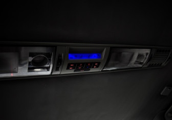 Подержанный автомобиль Volkswagen Multivan 2004 года (18 фото)