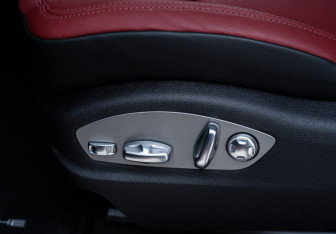 Новый Porsche Macan 2025 (18 фото)