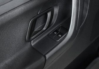 Подержанный автомобиль Skoda Fabia Hatchback 2010 года (10 фото)