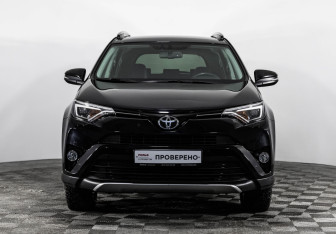 Подержанный автомобиль Toyota RAV4 2019 года (4 фото)