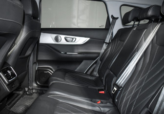 Подержанный автомобиль Chery Tiggo 8 Pro Max 2024 года (12 фото)