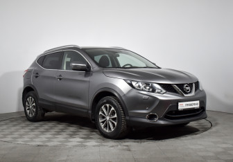 Подержанный автомобиль Nissan Qashqai 2017 года (3 фото)
