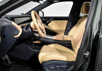 Подержанный автомобиль Voyah Free 2023 года (11 фото)