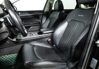 Подержанный автомобиль Kia K5 2021 года (23 фото)