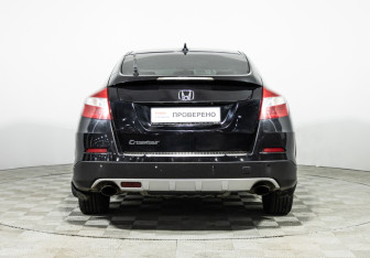 Подержанный автомобиль Honda Crosstour 2014 года (6 фото)
