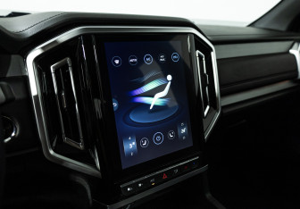 Подержанный автомобиль JAC T9 2024 года (17 фото)