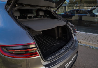 Подержанный автомобиль Porsche Macan 2014 года (8 фото)