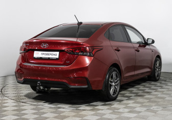 Подержанный автомобиль Hyundai Solaris Sedan 2018 года (5 фото)