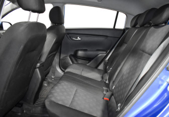 Подержанный автомобиль Kia Rio Hatchback 2019 года (11 фото)