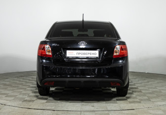 Подержанный автомобиль Kia Rio Sedan 2010 года (6 фото)