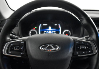 Подержанный автомобиль Chery Tiggo 4 2022 года (17 фото)