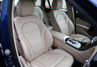 Подержанный автомобиль Mercedes-Benz GLC Coupe 2018 года (23 фото)