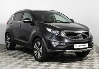 Подержанный автомобиль Kia Sportage 2012 года (3 фото)