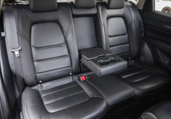 Подержанный автомобиль Mazda CX-5 2020 года (27 фото)