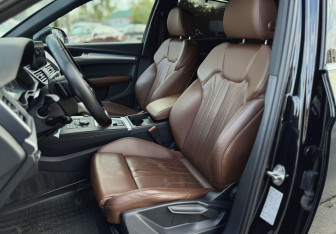 Подержанный автомобиль Audi Q5 2017 года (10 фото)