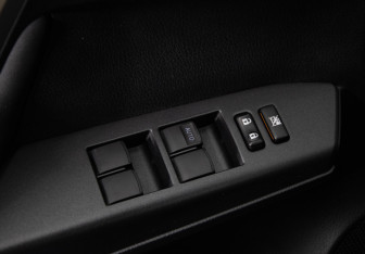 Подержанный автомобиль Toyota RAV4 2019 года (16 фото)