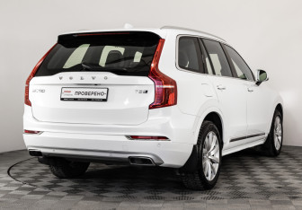 Подержанный автомобиль Volvo XC90 2018 года (6 фото)